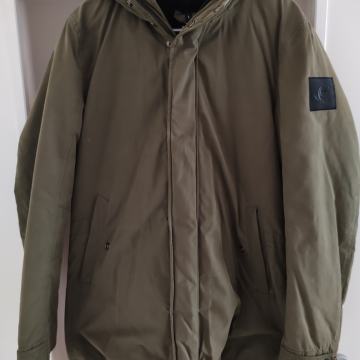 Jakna s kapuco S. Oliver, kot nova