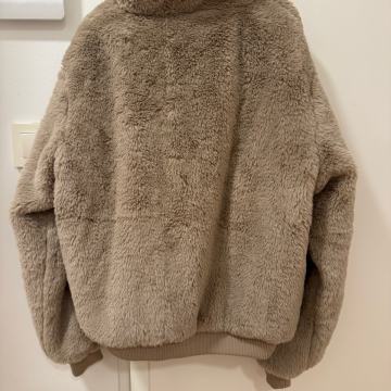 Otroška bunda Zara vel. 164cm