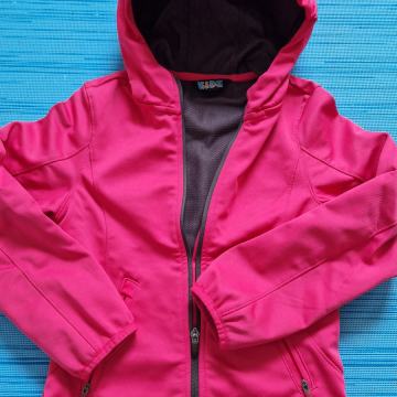 Softshell št.122/128 temno roza barve, ne prepiha, podložen.