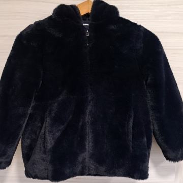 Kot nova puhasta jakna Zara, vel. 9 let (134 cm)