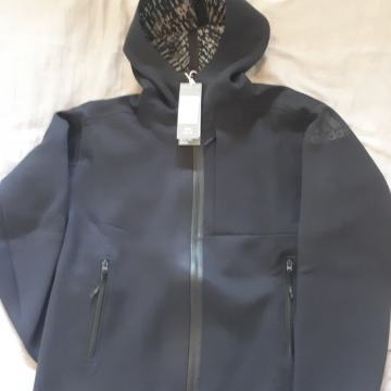 Adidas jakna