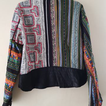 DESIGUAL NOVA USNJENO PISANA JAKNA 40/42