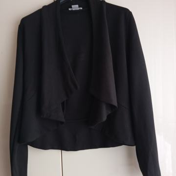 H&M NOV ČRN BOLERO S