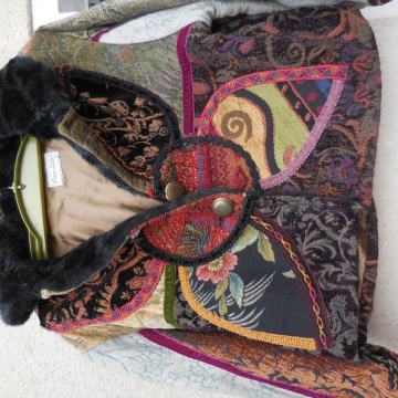 KRATKA JAKNA - TAPISERIJA - PACO SOLER M