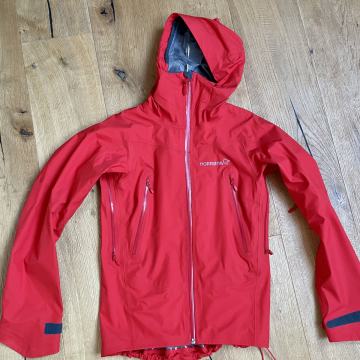 Norrona falketind gore-tex (XS)