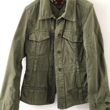 Tommy Hilfiger jakna L