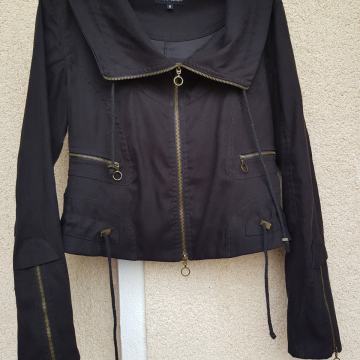 VOICE OF EUROPE ČRNA PREHODNA JAKNA M