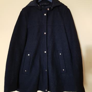 ZARA ČRNA JAKNA XS/S