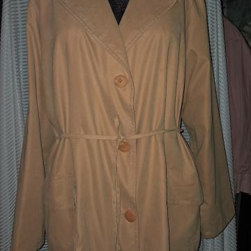 Ženska prehodna jakna