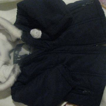 Fantovska bundica-temnomodra z eskimsko kapuco, vel 74