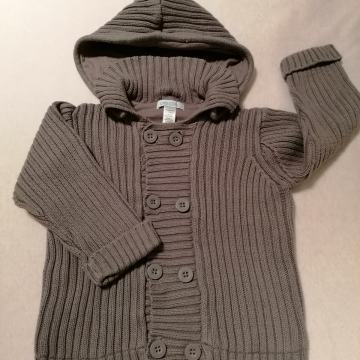 Jopica s kapuco za fantka št.74 (9-12 mesecev) Obaibi