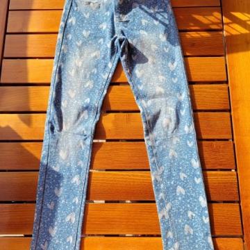 dekliške kavbojke štev. 11-12 let