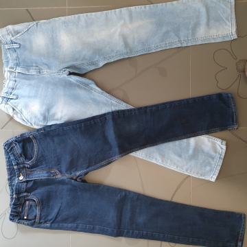 Dvoje mehke jeans hlače velikost 158 za 12-13 let