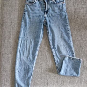 Fantovske jeans hlače Zara št. 140