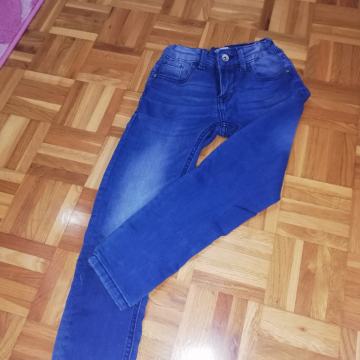 Fantovske jeans OVS hlače št. 116