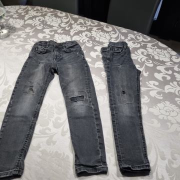 Fantovske kavbojke za 7 let, št. 122 cm Zara, črne, 2 kosa