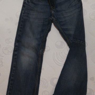 Fantovske kavbojke št 122