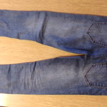 Fantovske kavbojke št. 158