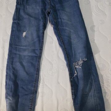 Fantovske kavbojke št 24