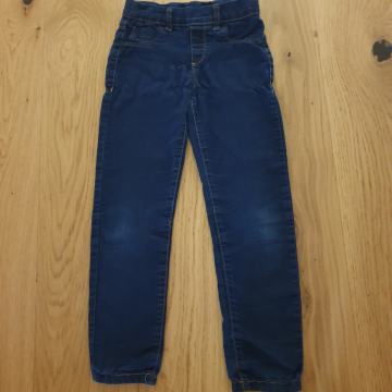 Hlače jeans 128