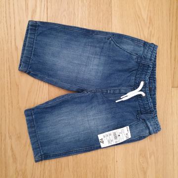 Nove jeans hlace  104-110-116