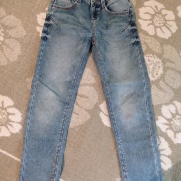 Jeans hlače št. 140 S.oliver