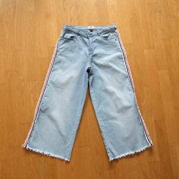 jeans hlače velikosti 13-14 let (DEJANSKA VELIKOST JE ŠT. 152) - NOVE!