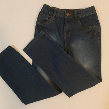 Nove jeans, kavbojke vel. 128 (7-8 let)