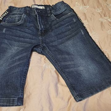 Jeans kratke hlače, št. 140