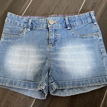 Kratke jeans hlače C&A