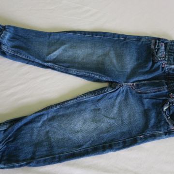 Mehke jeans hlače H&M št. 98