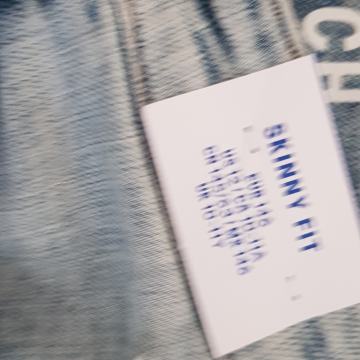 Nove otroške jeans hlače št 146 skinny fit