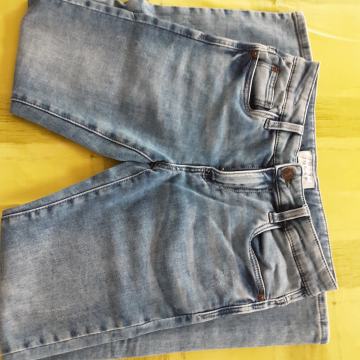 Otroške hlače jeans št. 146