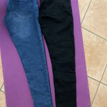 Par jeans hlač št. 36