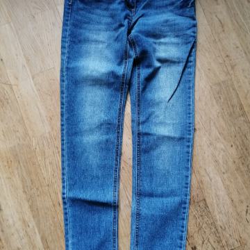 Prodam hlače jeans