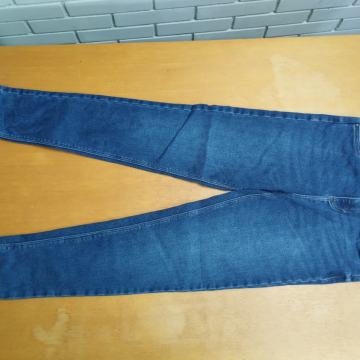 Tople Elastične kavbojke 158