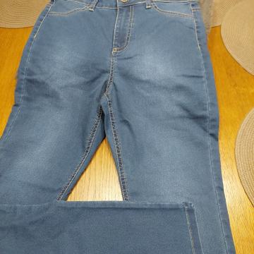 Ženske kavbojke CALZEDONIA-M