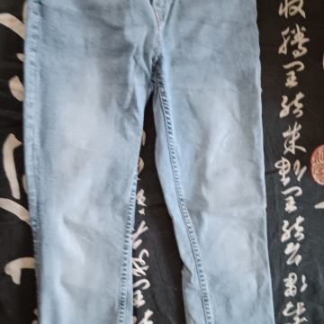 Hlače jeans M