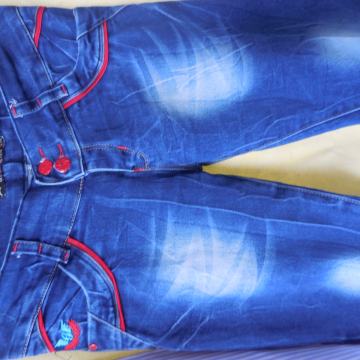 NOVE JEANS HLAČE 38