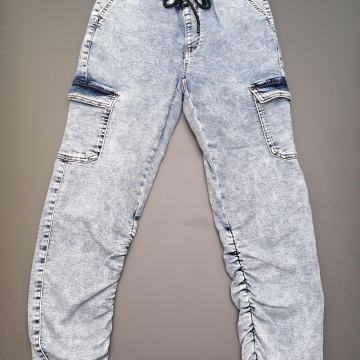 Jeans hlače AMISU, št. 34 (v pasu na elastiko)