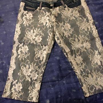 Jeans hlače z kristali