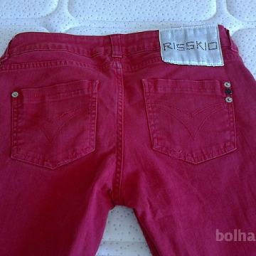 jeans rdeče RISSKIO