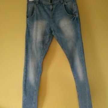 NOVE JENAS KAVBOJKE 36/38 (25)