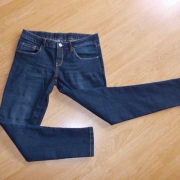 nove kavbojke, vel.40