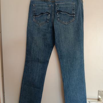 MARELLA JEANS št. 36