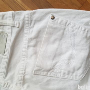 IZREDNO UGODNO! Odlične bele hlače Evita by OPUS naprodaj