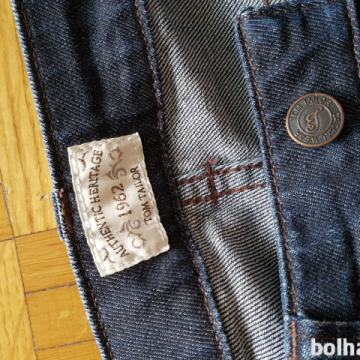 EKSTRA UGODNO! Odlične ženske hlače TOM TAILOR, zaradi selitve prodam