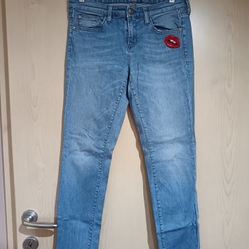 Ženske elastične kavbojke M