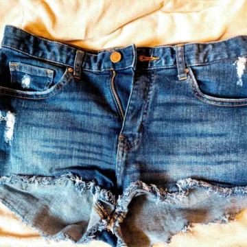 Ženske hlače, kratke in tri četrt št 36 (S)