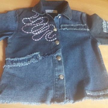 otroška jeans jakna vel. 124
